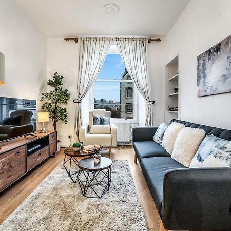 Cosy Grassmarket 2Br-1Ba - Newly Decorated! By Bonjour Residences Эдинбург Экстерьер фото
