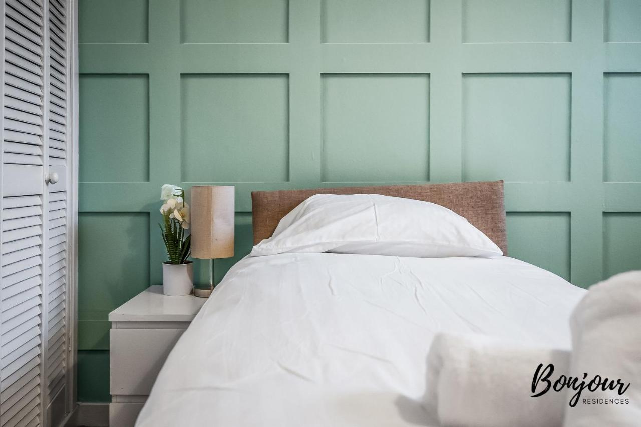 Cosy Grassmarket 2Br-1Ba - Newly Decorated! By Bonjour Residences Эдинбург Экстерьер фото